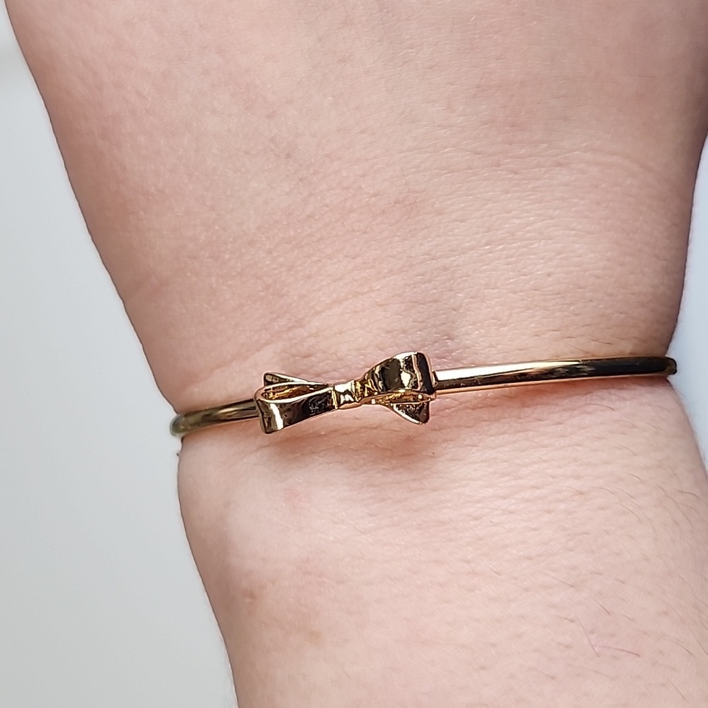 Gold bow Kate spade braclet
